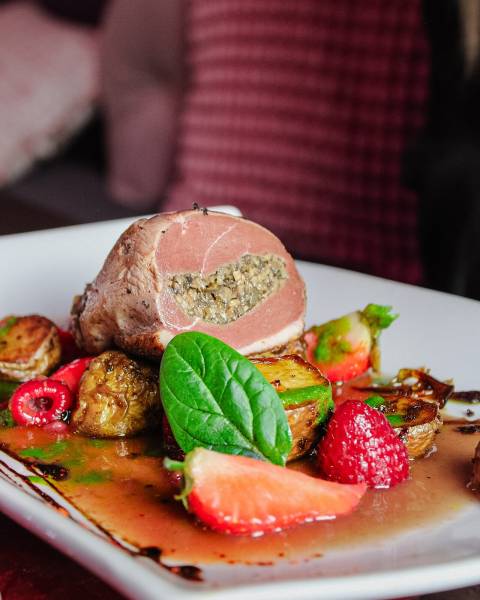 écouvrez le prix de notre menu gastronomique avec spécialités locales et plats faits maison dans notre restaurant à Colomiers 31770, alliant saveurs du terroir et cuisine raffinée du Sud-Ouest