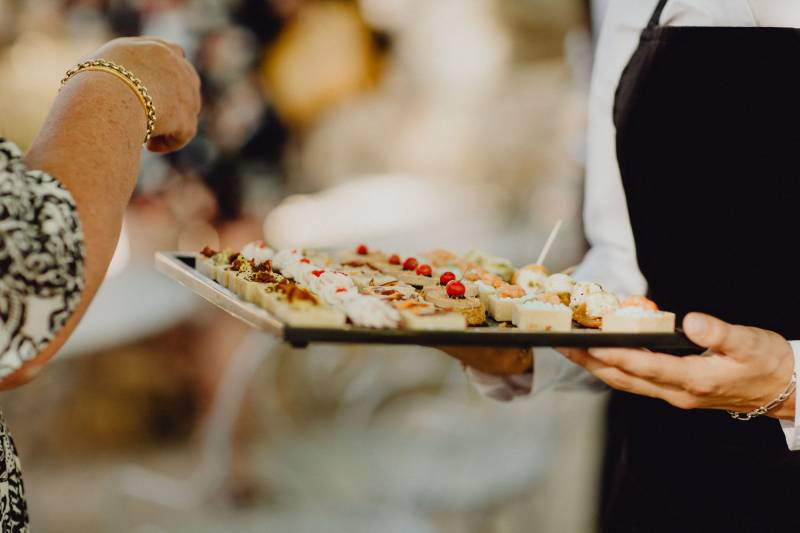Où commander un buffet traiteur avec plats faits maison à Colomiers ?